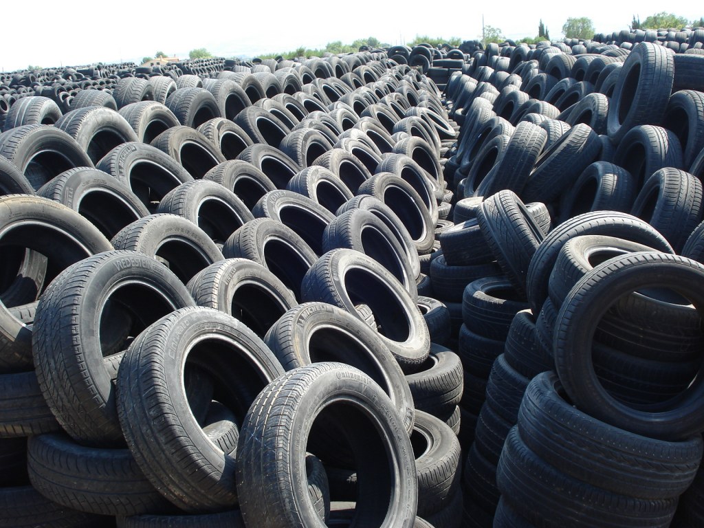 Comparateur de prix des pneus : Trouvez les meilleurs prix pour les pneus